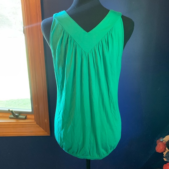 NWT Design History v-neck tank camisole XL - Picture 4 of 4